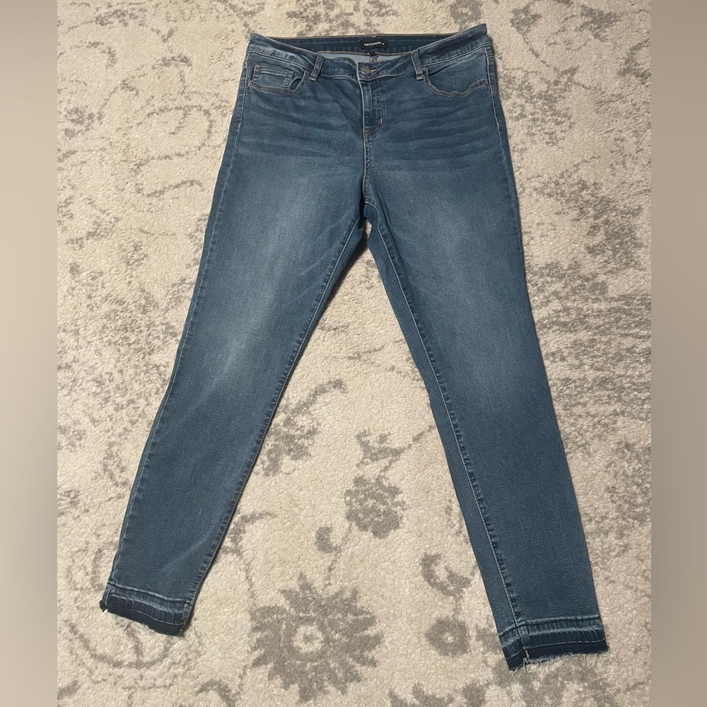 Women's Skinny Jeans in Blue